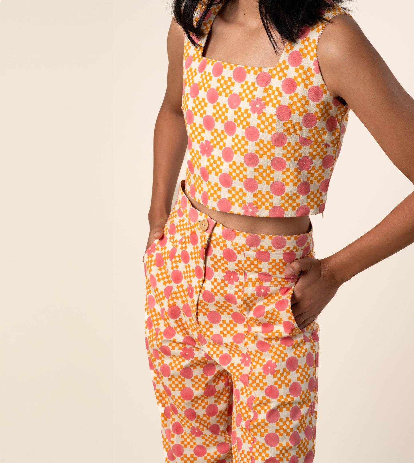 Mei Top Floral Gingham - Harkoi Studio - Elevate your wardrobe with the Mei Top in floral gingham. Keywords: sustainable blouse, eco-friendly top, Mei Top, floral gingham blouse, ethical fashion.