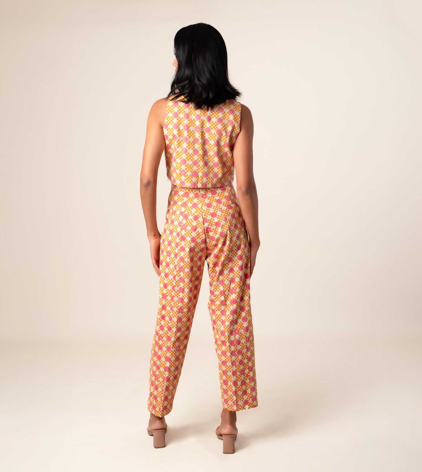 Emi Pants Floral Gingham - Harkoi Studio - Embrace effortless style with the Emi Pants in floral gingham. Keywords: sustainable pants, eco-friendly trousers, Emi Pants, floral gingham trousers, ethical fashion.
