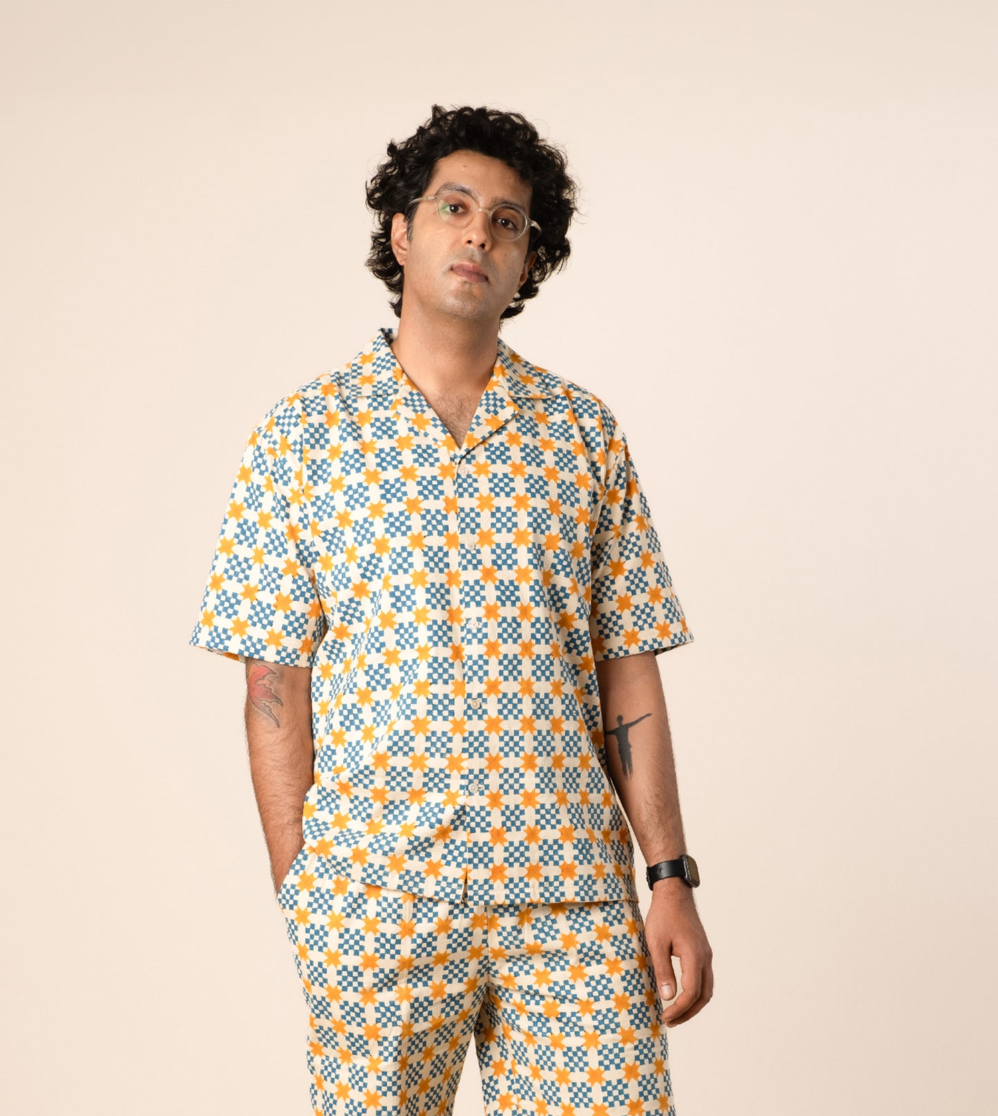Kenji Shirt Star Gingham - Harkoi Studio - Upgrade your wardrobe with the Kenji Shirt in star gingham. Keywords: sustainable mens shirt, eco-friendly fashion, Kenji Shirt, star gingham shirt, ethical clothing.