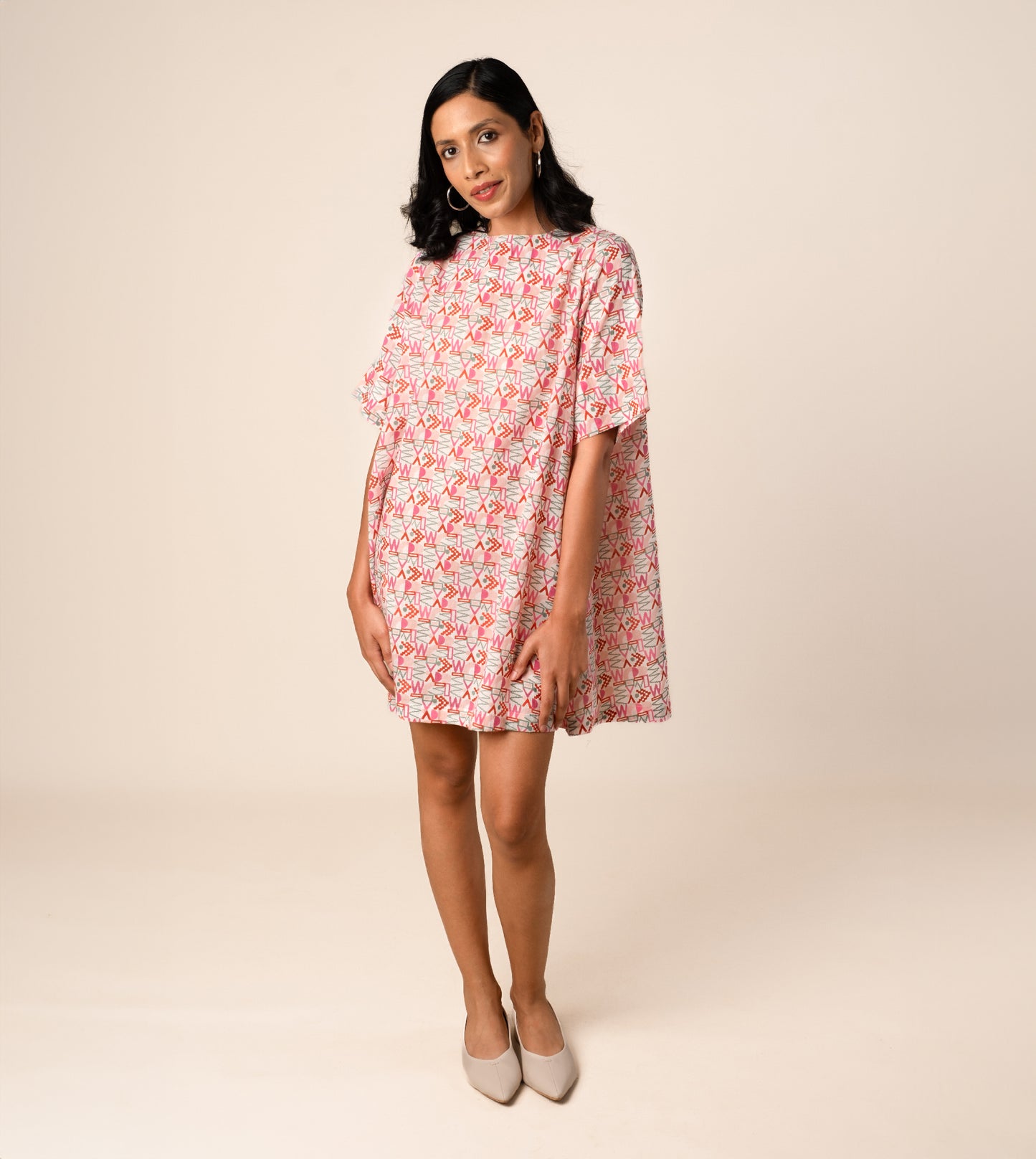 Jun Dress Girard - Harkoi Studio - Express your individuality with the Jun Dress in the artistic Girard pattern. Keywords: sustainable dress, eco-friendly fashion, Jun Dress, Girard-patterned dress, ethical clothing.
