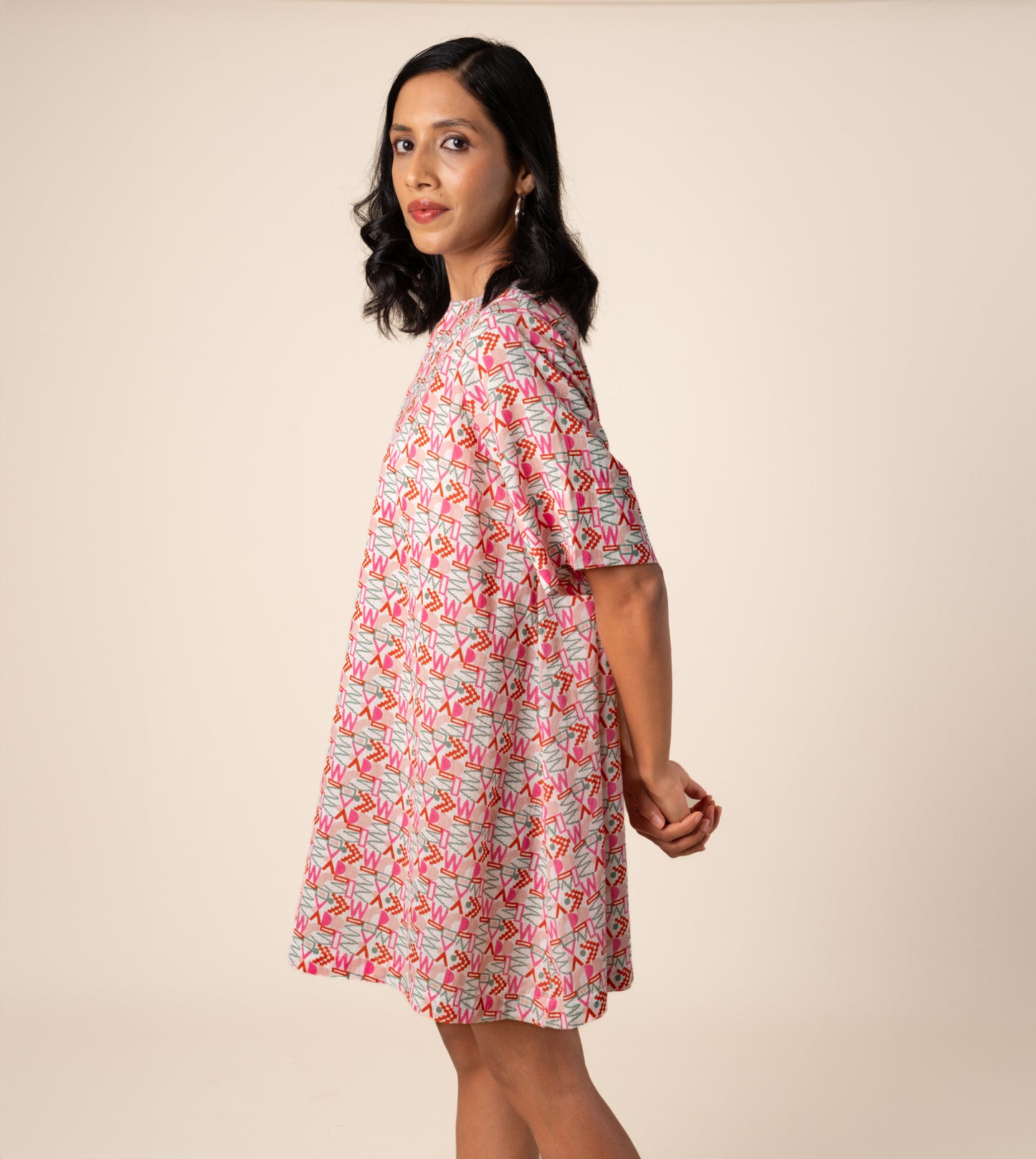 Jun Dress Girard - Harkoi Studio - Express your individuality with the Jun Dress in the artistic Girard pattern. Keywords: sustainable dress, eco-friendly fashion, Jun Dress, Girard-patterned dress, ethical clothing.