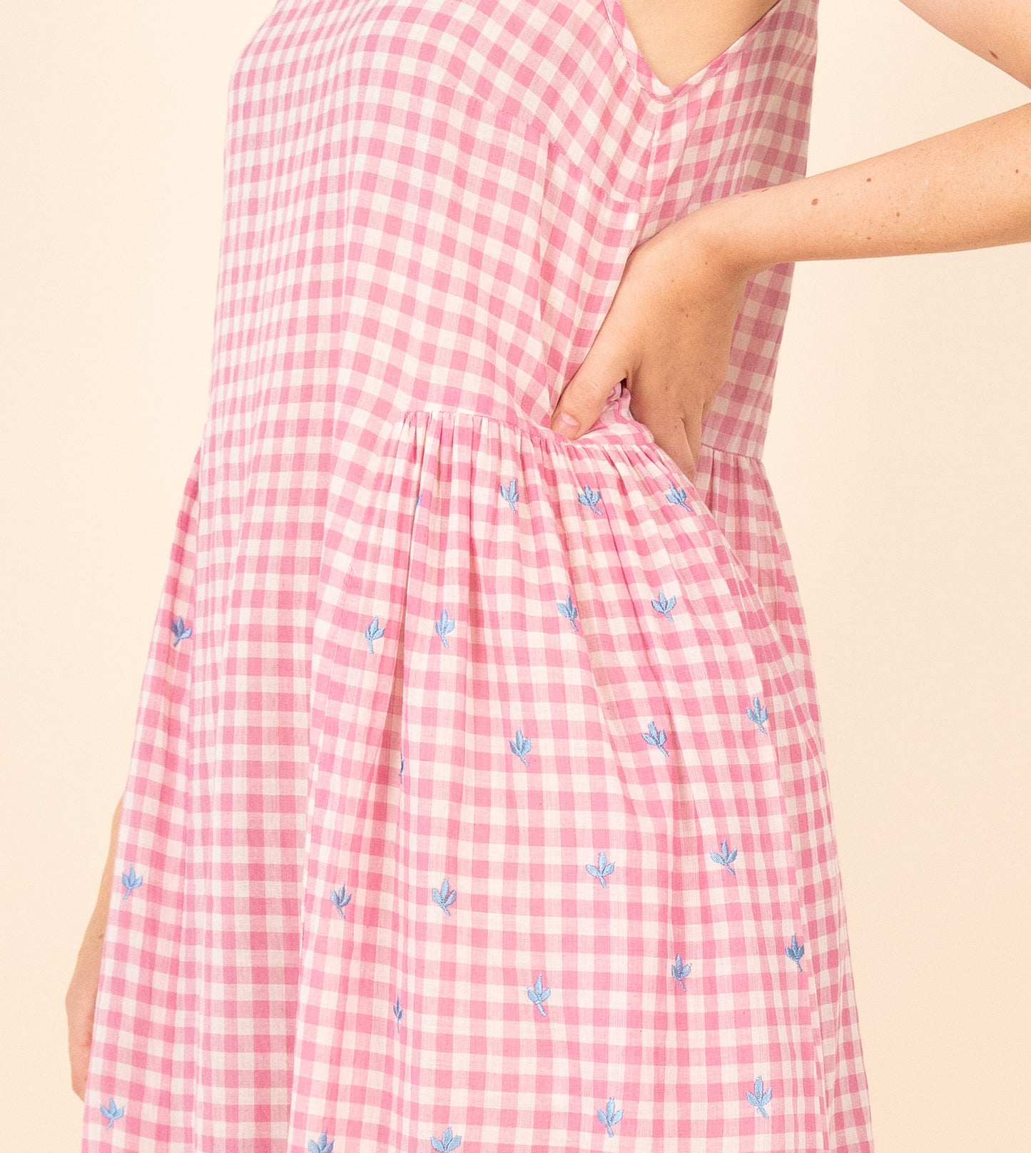 Suki Dress Gingham Embroidered | Harkoi Studio - Elevate your wardrobe with the Suki Dress in embroidered gingham. Keywords: sustainable dress, eco-friendly fashion, embroidered gingham dress, Suki Dress, ethical clothing.